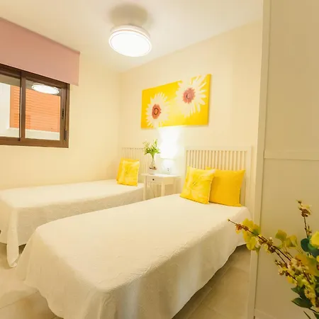 Casa Pepi Sanchez Conil Коніль-де-ла-Фронтера