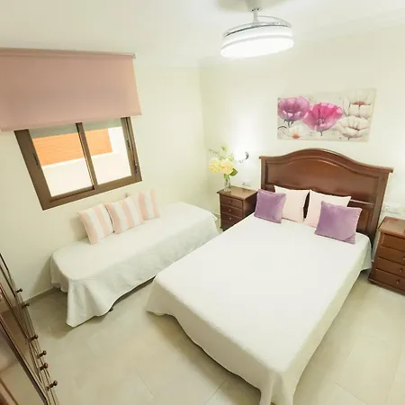 Casa Pepi Sanchez Conil * Коніль-де-ла-Фронтера